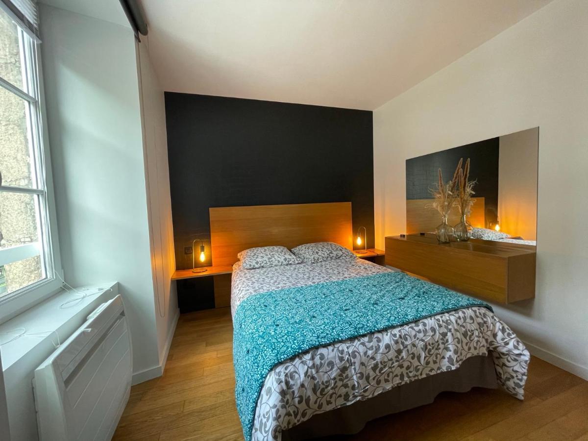 디난 Chez Cathy Et Leo B&B 외부 사진